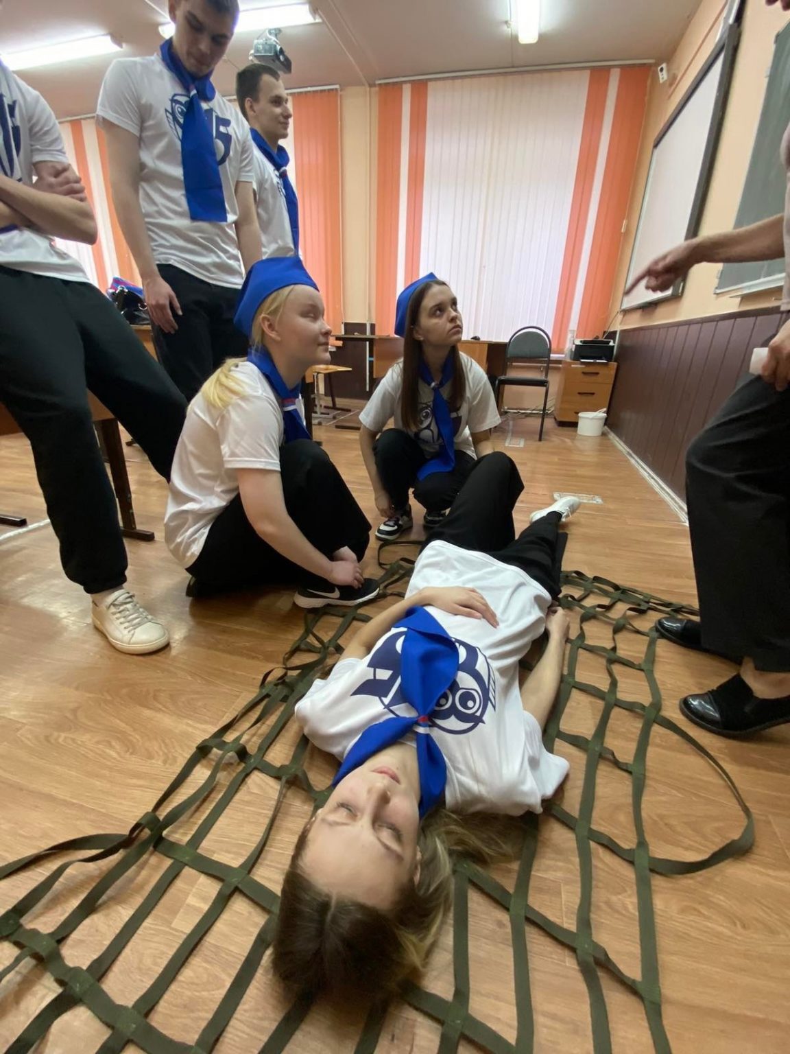 Нижний ломов учителя. Школа номер 1 нижний ломов. Нижний ломов школа 2. Нижний ломов школа 1. Школа 1 нижний.